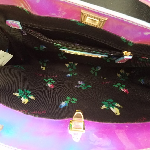 Sold* Betsey Johnson Iridescent Bow Bag - Picture 6 of 6